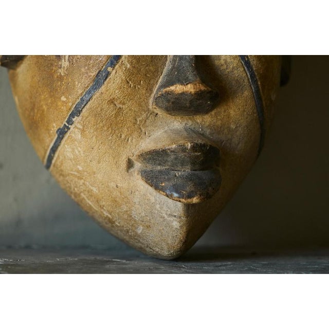 African Bena Lulua Mask Kasai Region, 1940s For Sale - Image 6 of 13