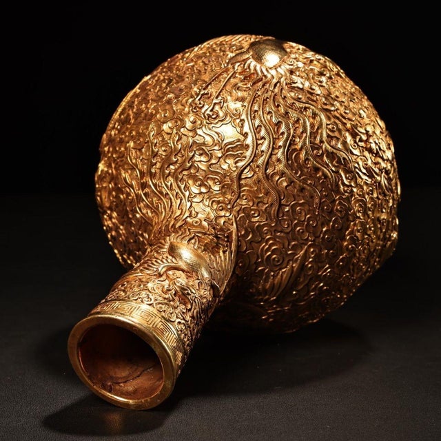 Vintage Chinese Gilt Bronze High Relief Phoenix Vase With Painted Dragon Box - 1700g For Sale - Image 9 of 9