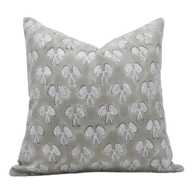 Fabdivine Handmade Block Printed Cushion Cover 14x20 Inch Thick Cotton White-Mashroom For Sale