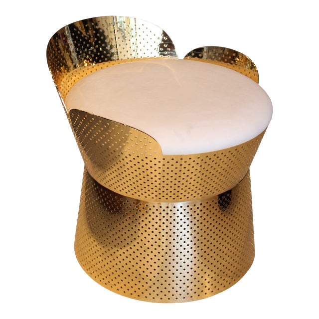 Juliette Chair White Cushion For Sale