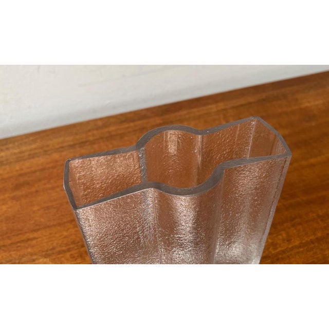 Vintage Finnish Model Railo Glass Vase by Nanny Still for Riihimäen Lasi, 1970s For Sale - Image 5 of 17