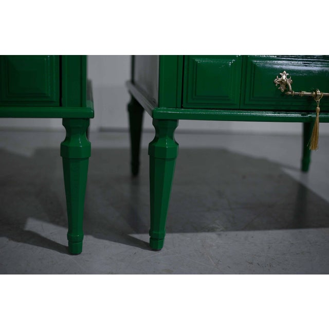 Mid 20th Century Transitional Nightstands in Green - Newly Painted For Sale - Image 10 of 15