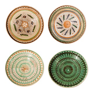 Artisanal Hand Painted Ceramic Decorative Plates Set of 4, Horezu Unesco Heritage Ceramics For Sale