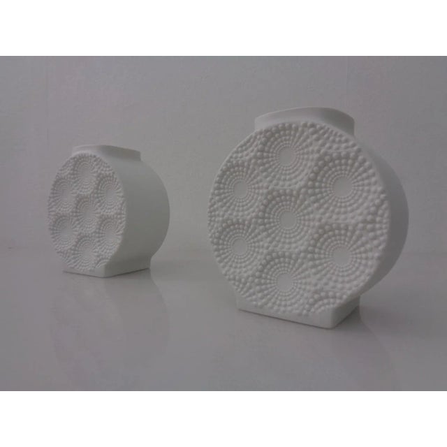 1960s Mid-Century Op Art Vases by Manfred Frey for Kaiser, 1960s, Set of 2 For Sale - Image 5 of 13