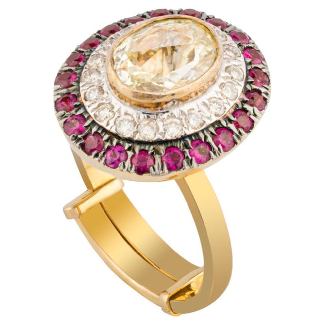 this is an amazing ring with diamond : 1.63carats ruby:0.84carats wex: 0.42 gold : 8.70 gms