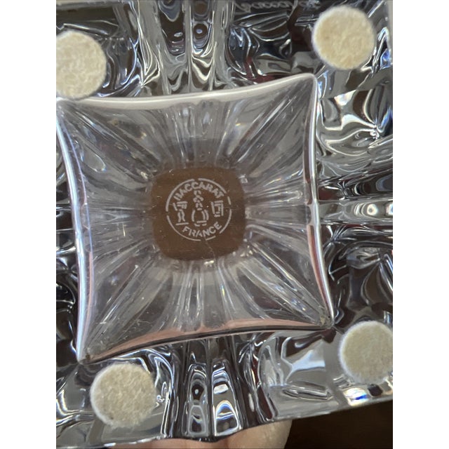 1990s Vintage Baccarat Crystal Vase Square Base For Sale - Image 5 of 6