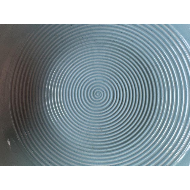 Postmodern Two-Tone Stoneware Centerpiece Bowl by Franco Bucci for Laboratorio Pesaro, 1970s For Sale - Image 6 of 8