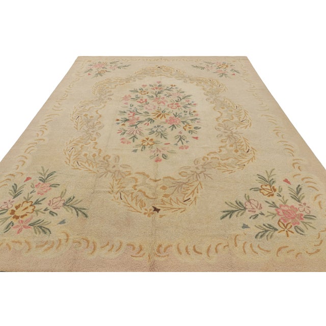 Rug & Kilim Vintage Hooked Rug in Cream With Floral Medallion | Rug & Kilim For Sale - Image 4 of 7