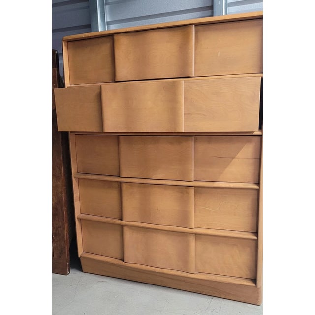 Wood Heywood Wakefield Sculptura 5 Drawer Chest – Champagne Finish – Mid Century Modern For Sale - Image 7 of 9