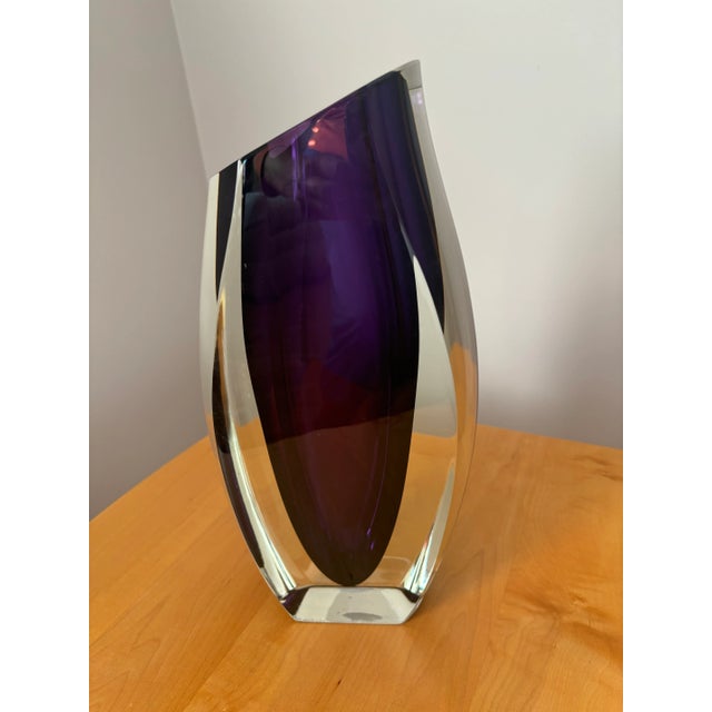 This is a stunning piece of purple Correia glass for serious art glass collectors. Excellent used condition. Correia Art...