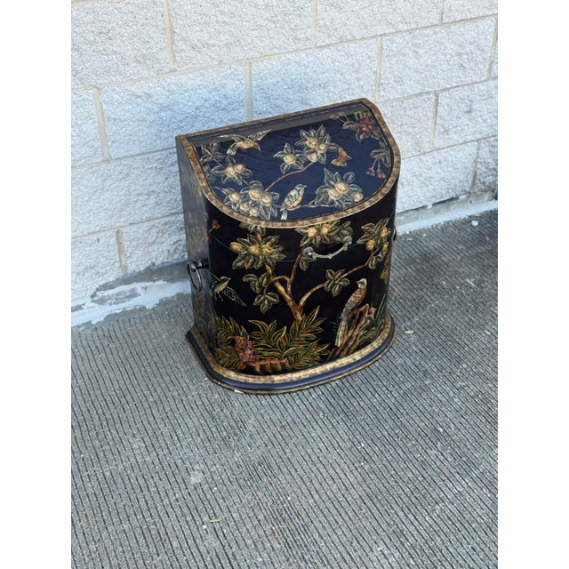 Chinoiserie Late 20th Century Chinoiserie Painted Lift-Top Storage Cabinet With Floral and Bird Motif For Sale - Image 3 of 12