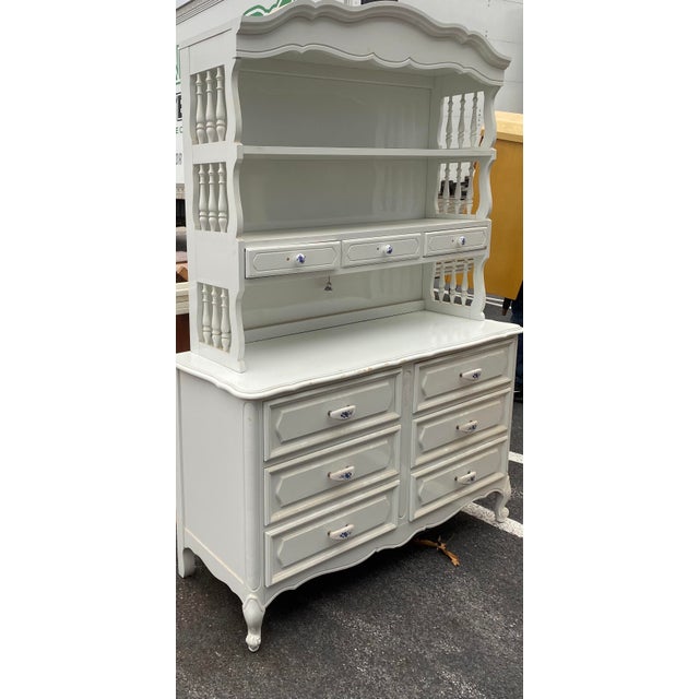 Excellent quality large white dresser and hutch, solid hardwood, dovetail drawer construction, professional durable white...