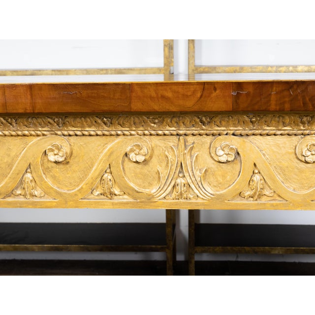Gold English 1800s Giltwood Console Table with Mahogany Top and Vitruvian Scrolls For Sale - Image 8 of 12