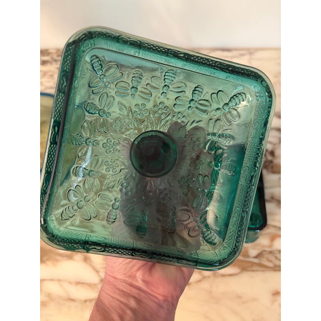 Forest Green Vintage Indiana Glass Tiara Exclusive Spruce Bee Box in Original Box For Sale - Image 8 of 12