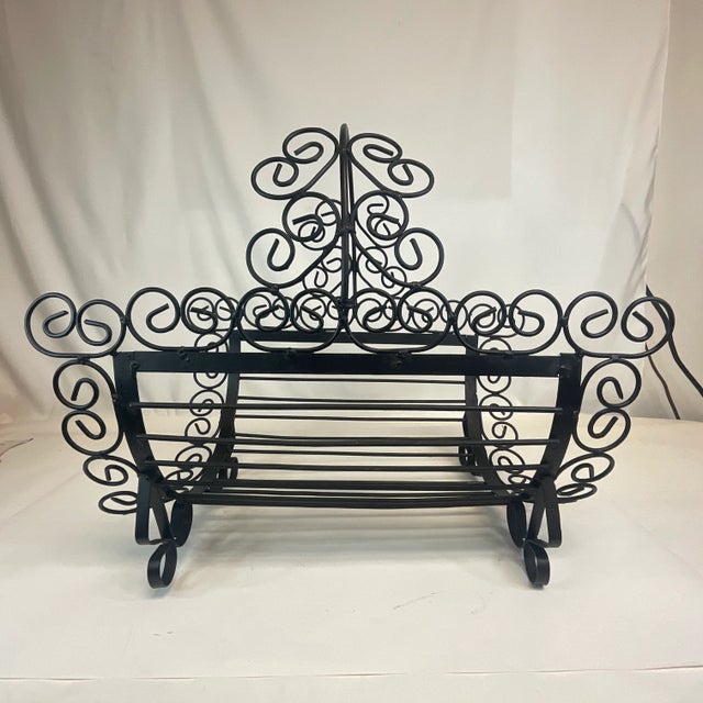 1950s Mid-Century Italian Hollywood Regency Firewood Holder, Black Metal. For Sale - Image 11 of 12