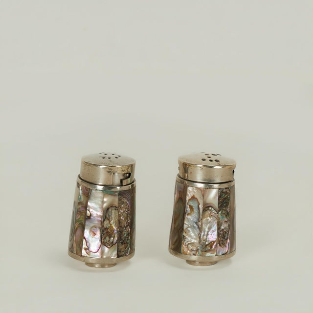 Mid-Century Modern Mid Century Silver Plate and Mother of Pearl Salt and Pepper Shaker With Tray For Sale - Image 3 of 8