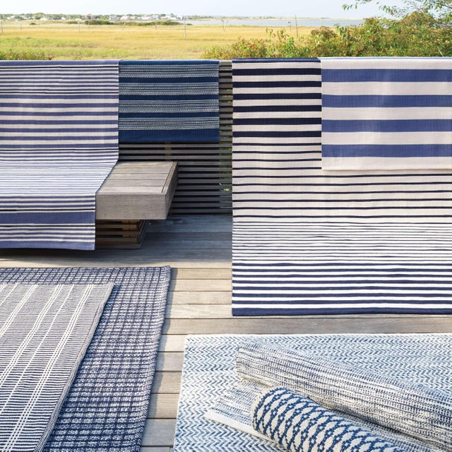 2020s Dash & Albert by Annie Selke Tideline Navy Indoor/Outdoor Rug, 7' 6" x 9' 6" For Sale - Image 5 of 6