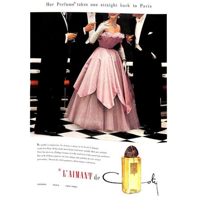 [88] pp. Hunt, Barnard & Company Ltd. 1958 12" x 9 3/4" A 1958 Glyndebourne Opera programme with a cover design by Oliver...