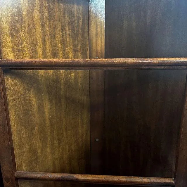 Brown 1960s Colonial Style 4 Tier Oak Cupboard Corner Display Cabinet W/ Light For Sale - Image 8 of 9