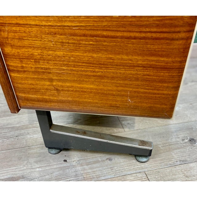 Industrial Side Table by Daciano Da Costa for Metalúrgica da Longra, 1960s For Sale - Image 12 of 17