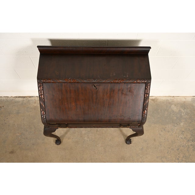 Berkey & Gay Style Antique Queen Anne Mahogany Slant Front Secretary Desk, Circa 1900 For Sale - Image 11 of 14