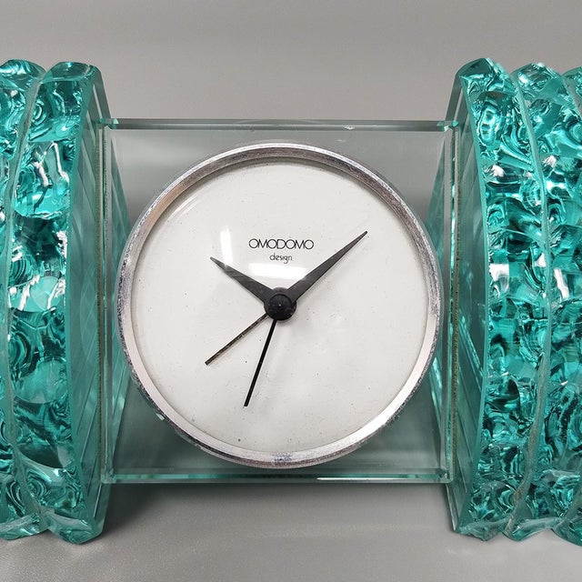 1970s Table Clock in Crystal from Omodomo, Italy, 1970s For Sale - Image 5 of 6