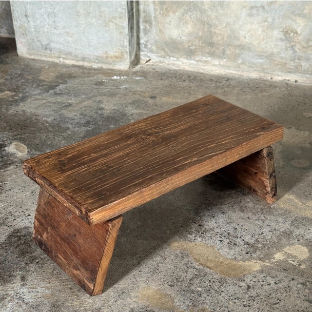 Small Low Bench in Antique Indonesian Teak, 1980s For Sale - Image 15 of 18