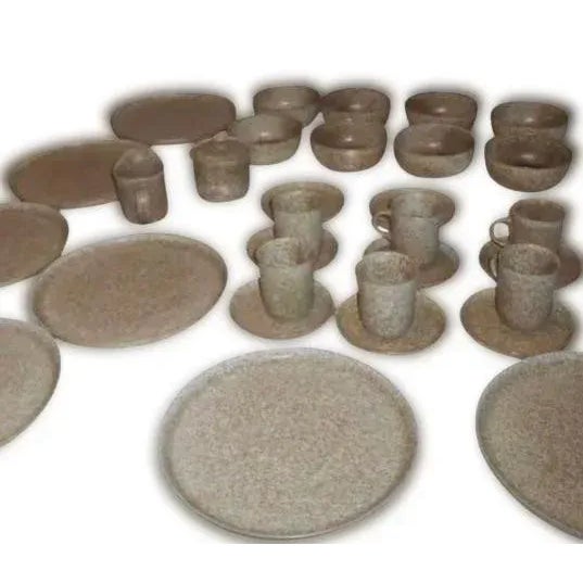 Martz Marshall Studios Matte Dinnerware Plate 7 Cup 6 Saucer 8 Bowl 8 Creamer 1 Sugar bowl 1 31 pcs Creamer and 1 bowl has...