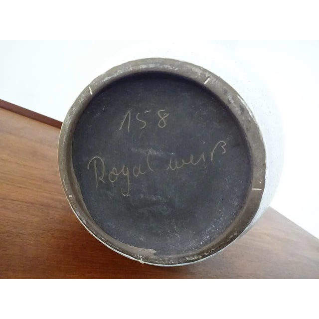 Vintage White Ceramic Vases by Hans Welling for Ceramano, 1960s, Set of 5 For Sale - Image 18 of 18