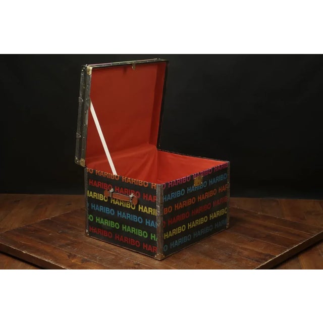 Haribo Hat Trunk, 1920s, in Very Good conditions. Designed 1920 to 1949