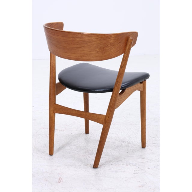Vintage Danish Teak Chairs by Helge Sibast, Set of 4 For Sale - Image 13 of 16