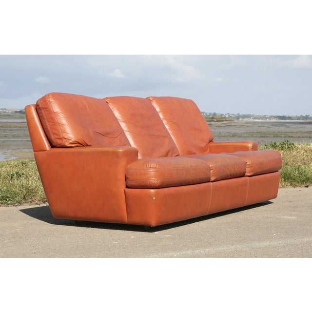 Space Age Sofa in Tan Leather, 1970 For Sale - Image 16 of 17
