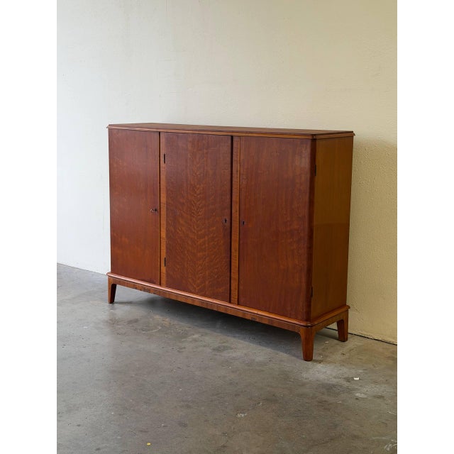 Vintage Danish Teak Sideboard - Mid Century Modern Cabinet Storage 1960s For Sale In Los Angeles - Image 6 of 10