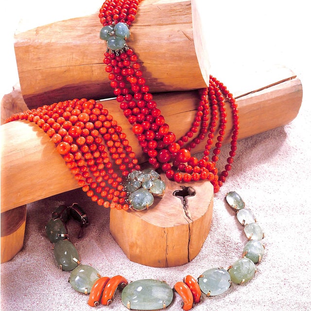 "Seaman Schepps: A Century of New York Jewelry Design" 2004 Vaill, Amanda and Zapata, Janet For Sale In New York - Image 6 of 12