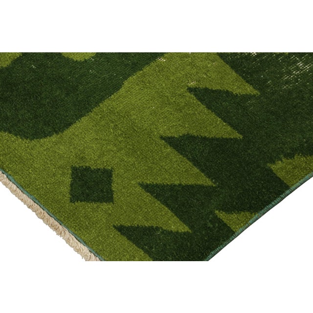 Vintage Zeki Müren Rug in Forest Green With Geometric Pattern - Rug & Kilim For Sale In New York - Image 6 of 8