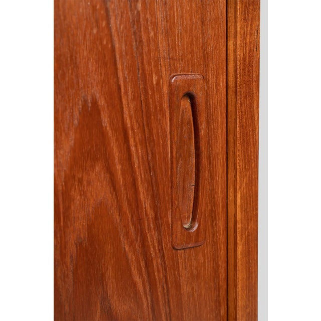 1960s Circa 1960s Danish Modern Teak Credenza/Sideboard After Borge Mogensen For Sale - Image 5 of 12