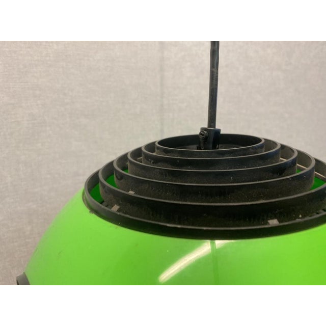 Vintage Ufo Ceiling Lamp in Green Plastic and with Black Grids from Massive Lighting, 1970s For Sale - Image 15 of 18