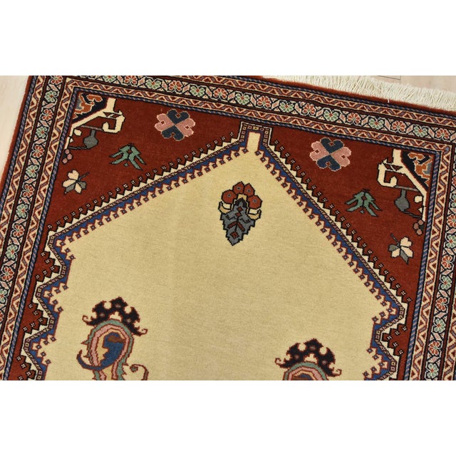 Fine Kashmar Runner 2’8” X 6’6” Ivory Wool Traditional Hand-Knotted Rug For Sale In Philadelphia - Image 6 of 12