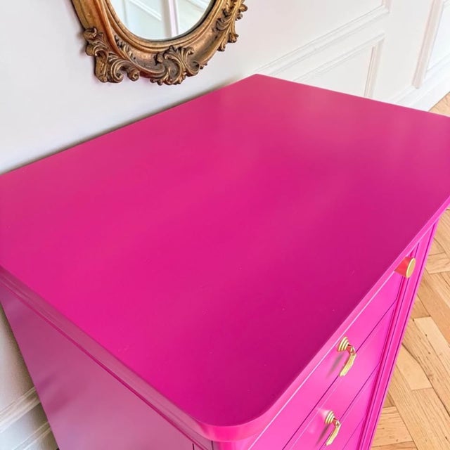 Wood 1980s Thomasville Impressions Pink Lingerie Chest | Hot Pink Tall Dresser | Hollywood Regency Chest | Glam Bedroom Storage | Wallpaper Drawers For Sale - Image 7 of 11