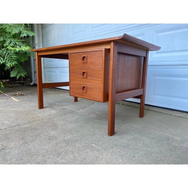 1960s Danish Mid Century Modern Teak Home Desk by h.p. Hansen For Sale - Image 10 of 12