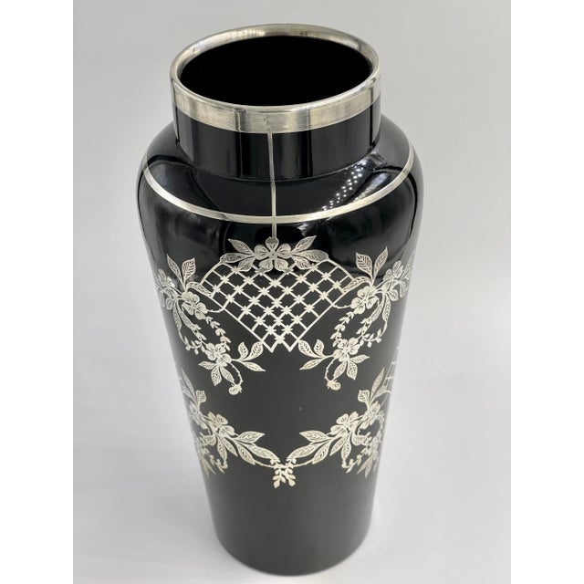 Lattice Flower Floral Sterling Silver Overlay Black Amethyst Glass Vase For Sale In Miami - Image 6 of 10