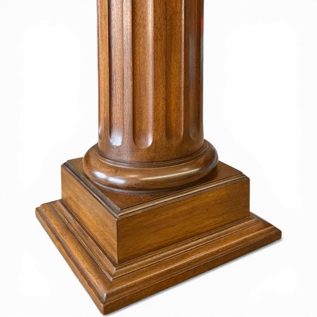 Mid-20th Century Mahogany Neoclassical Pedestal With Ebonized Top For Sale In Atlanta - Image 6 of 7