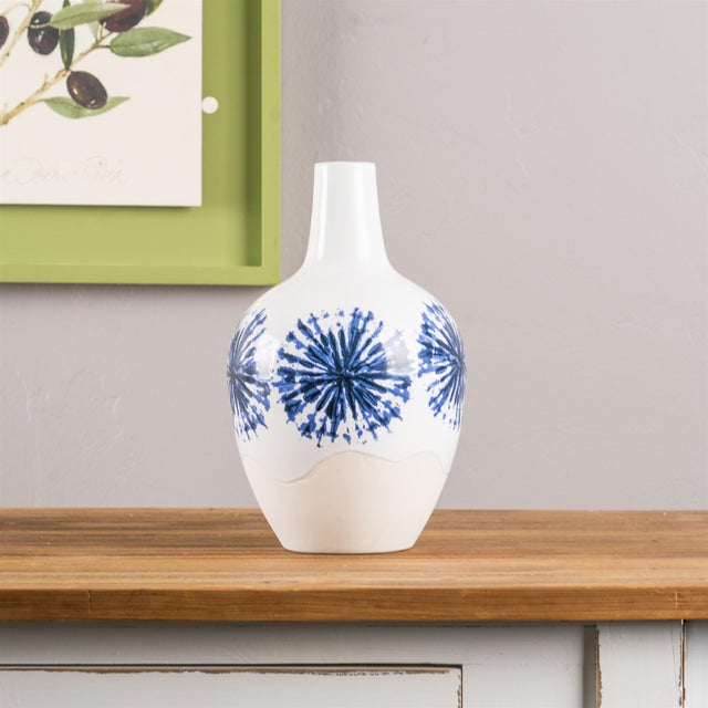 Modern Two-Tone Tie Dye Design Ceramic Vase 11"H For Sale - Image 3 of 3