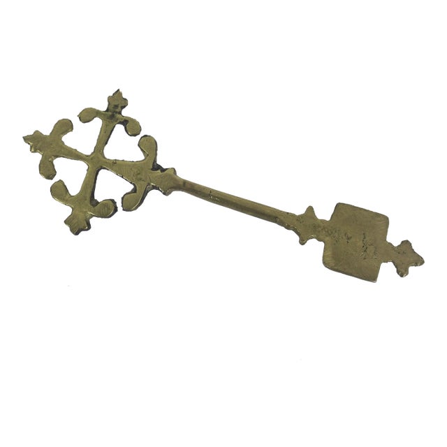 Vintage Ethiopian Processional Brass Gothic Ornamental Handheld Coptic Cross For Sale