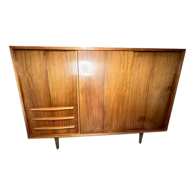 Highboard from Deutsche Werkstätten Hellerau For Sale