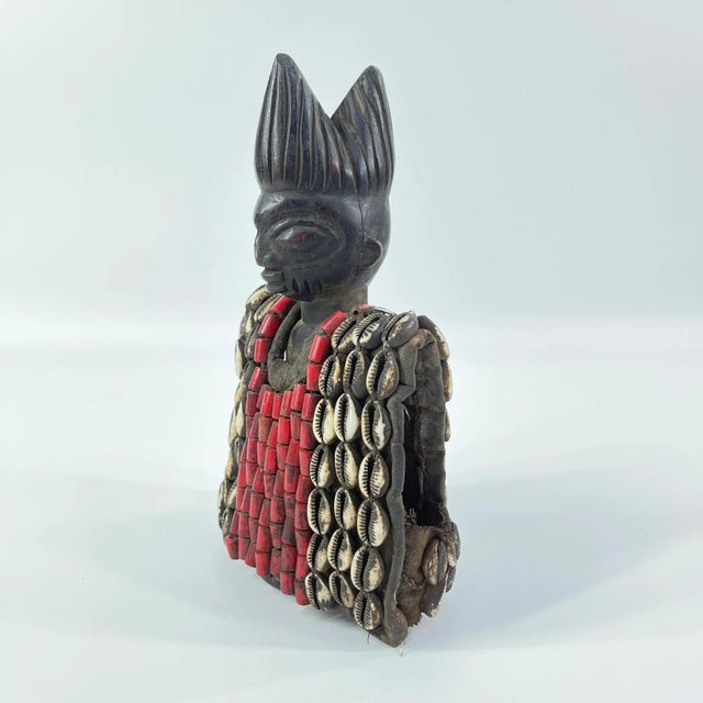 African Early 20th Century Yoruba Ibeji Figure with Cowrie Shell Vest Nigeria For Sale - Image 3 of 8