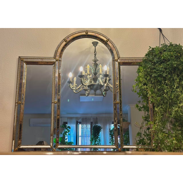 1950s Venetian Hollywood Regency Triptych Mirror, 1950s For Sale - Image 5 of 6