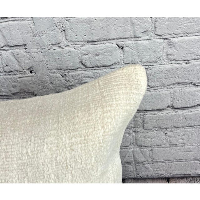 Turkish 20 x 20 Hemp Pillow Turkish Cushion Natural Grayish White Pillow Cushion Cover For Sale - Image 3 of 4