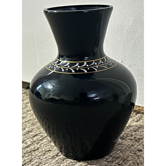 1950s Vintage 1950’s American Westmoreland Mary Gregory Black Amethyst Glass Hand-Painted Woman Playing Harp Motif Baluster Vase For Sale - Image 5 of 8
