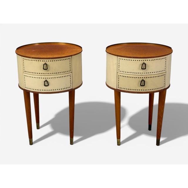 Halvdan Petterson, Swedish Mid-Century Modern, Nightstands or Bedside Tables, Leather, Beech, Brass, Sweden, 1950s Pair of...
